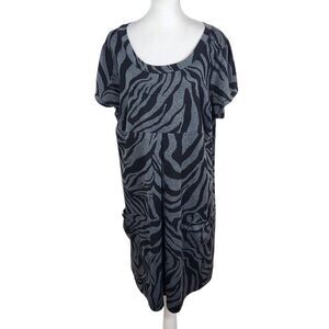 Enfocus Studio Gray Zebra Stripe Dress Size 20W Knee-Length Animal Print Dress